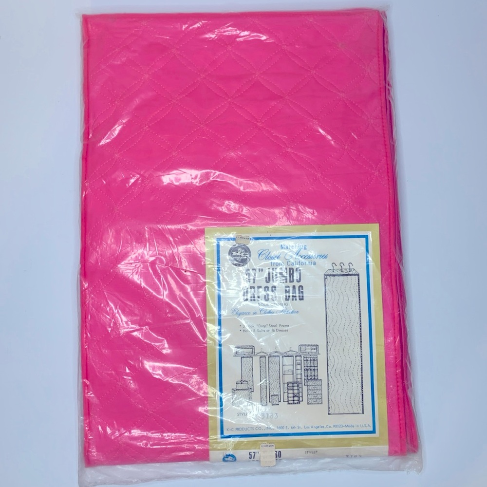 Vibrant Pink Quilted Garment Bag vintage MOD 1960’s dress storage